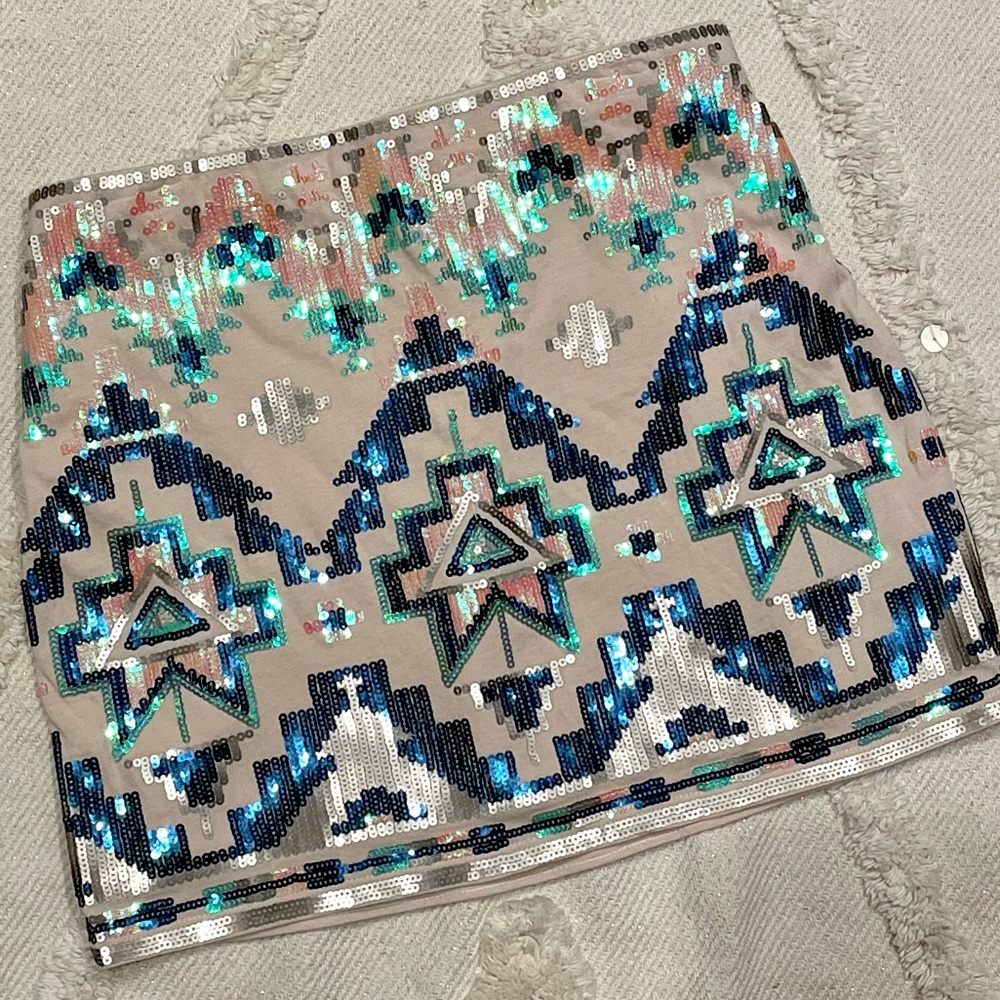 **NWT** Express Sequin Skirt